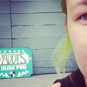 Meet your Posher, Christina